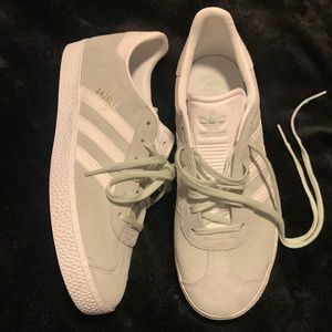Adidas Gazelle Ortholite Youth size 6 1/2